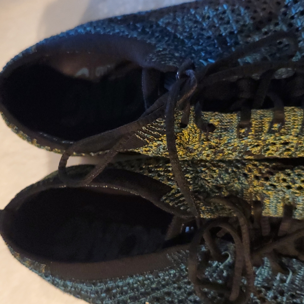 Nike Flyknit Racer - Picture 7 of 12